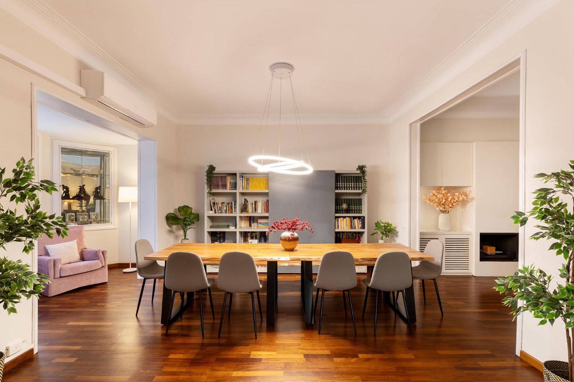 Large & Beautiful Apartment 4Min From Passeig De Gracia バルセロナ エクステリア 写真
