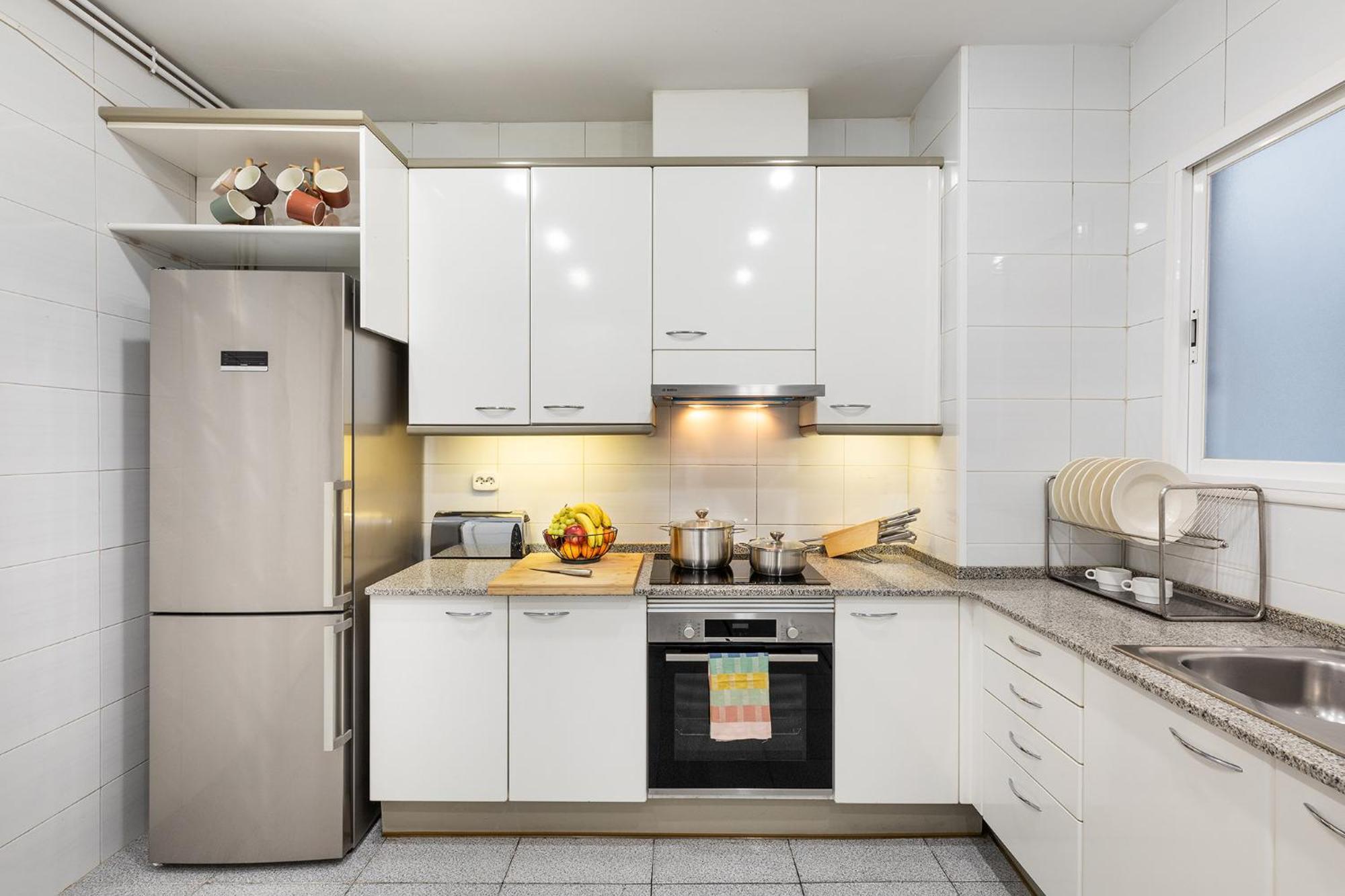 Large & Beautiful Apartment 4Min From Passeig De Gracia バルセロナ エクステリア 写真